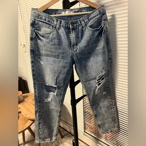 Stylish jeans size XL, waist 32” (82cm)